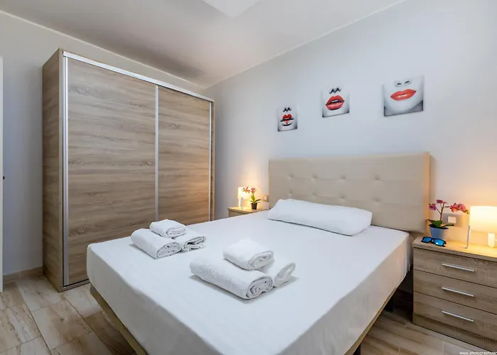 Apartamento 523 Playa Americas , Wi Fi Gratis Y Piscina *